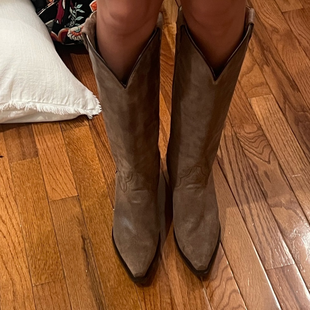 Stetson Brown Heeled Boots with Suede Finish